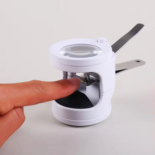 Magnifying Nail Clipper with LED Light